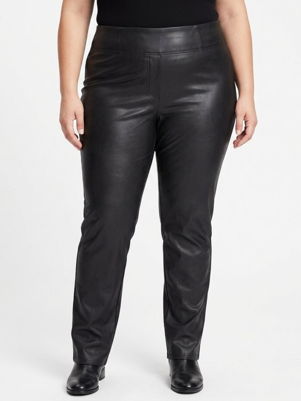 One by Chapter One Faux Leather Skinny Pants NEW- Sz. 1X